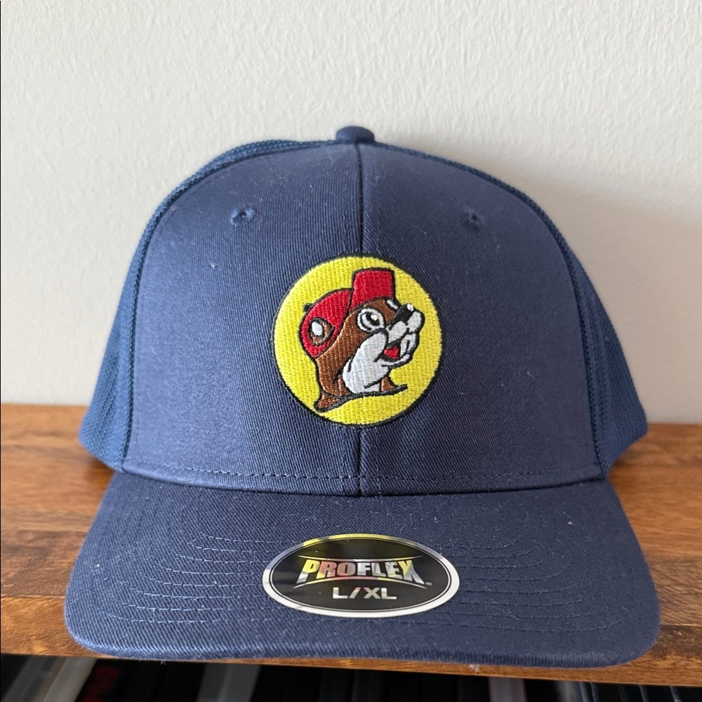 Navy Blue Cap with  Bucees logo NWT
